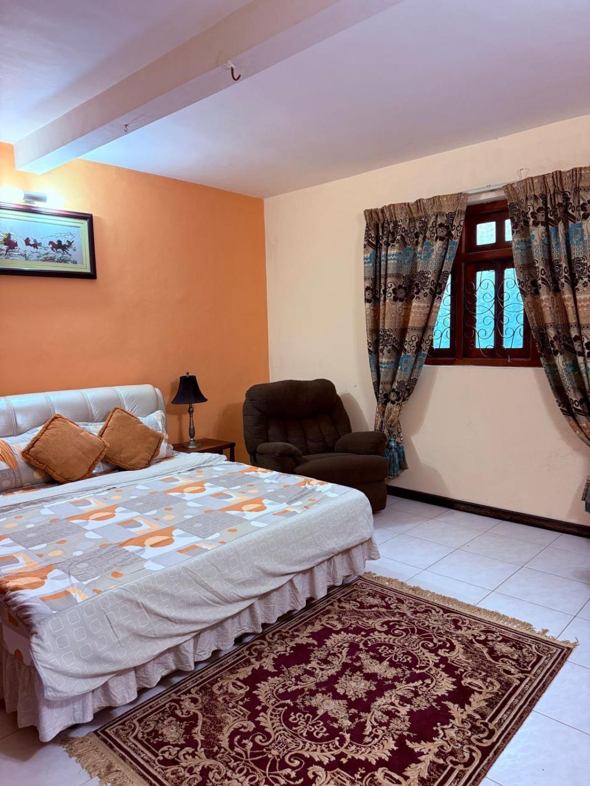 Resident View Homestay Kandy Exteriör bild